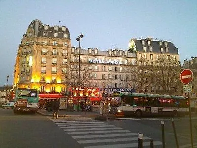 Amiot Hotel