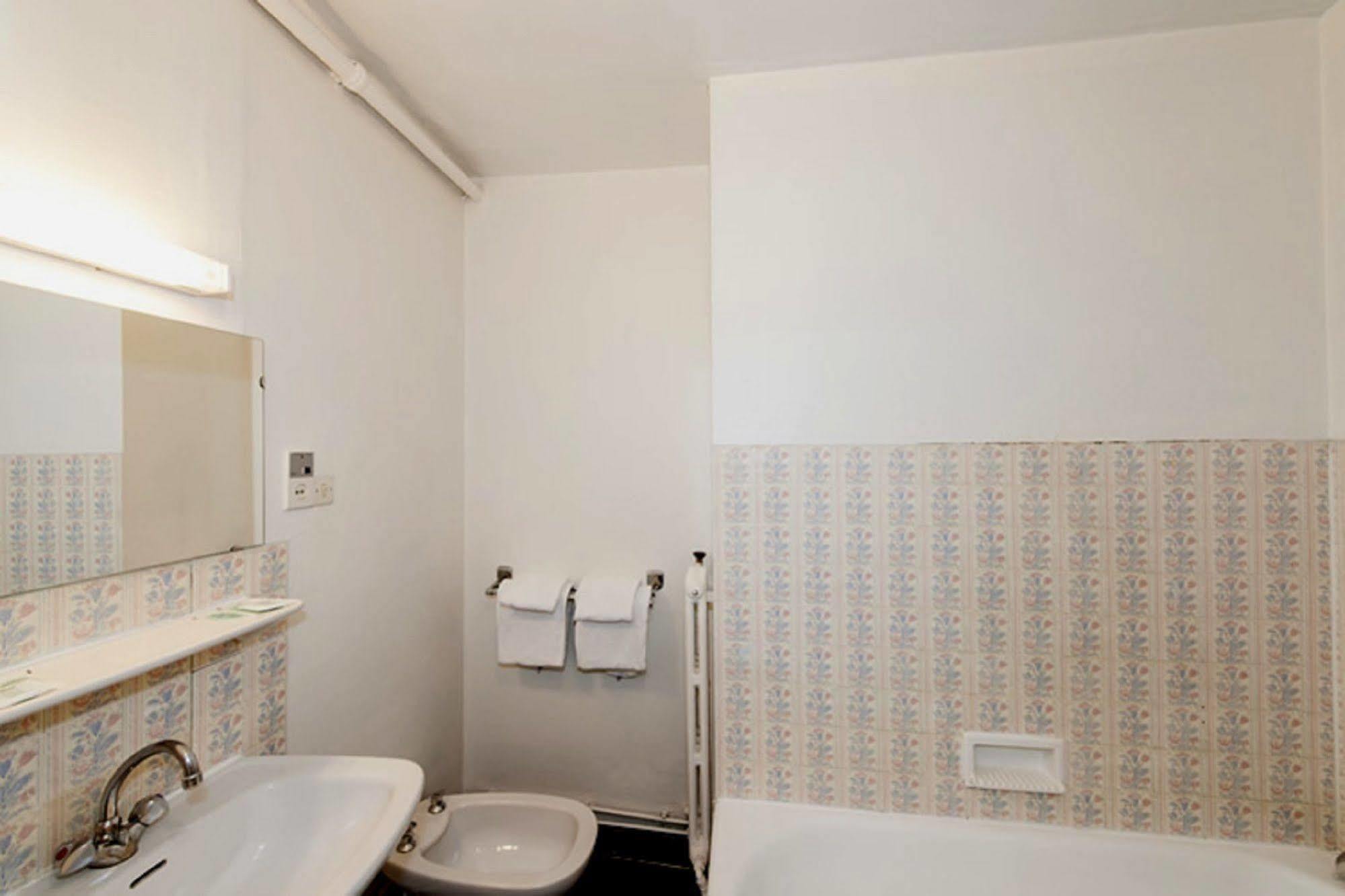 Amiot Hotel Parigi